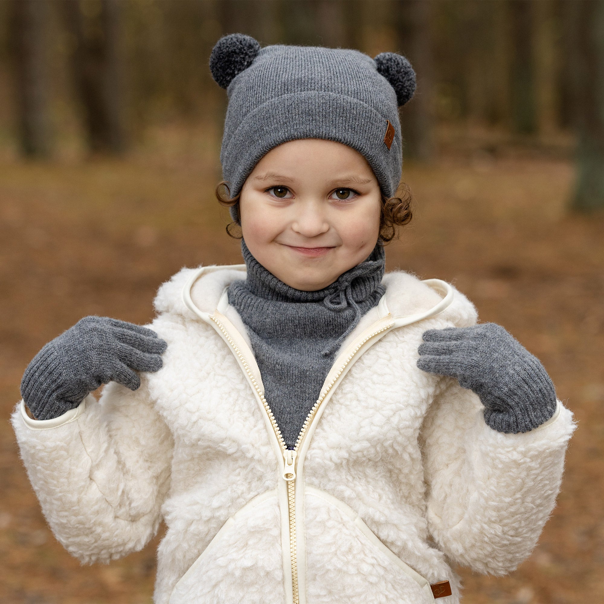 menique knitted merino & cashmere baby beanie for kids in dusty pink color