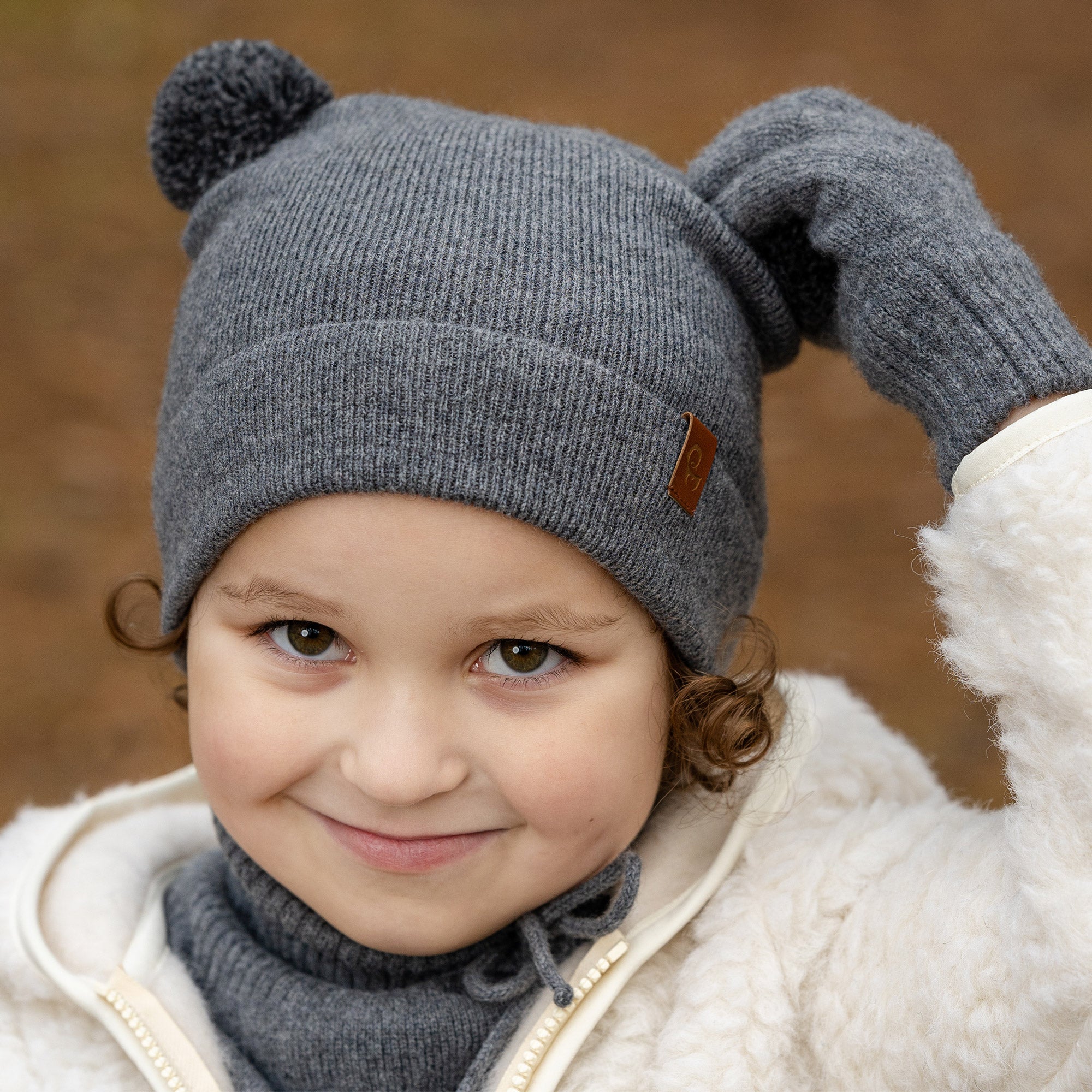 menique knitted merino & cashmere baby beanie for kids in dusty pink color