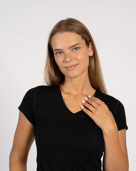 T-shirt ajusté col en V pour femme
